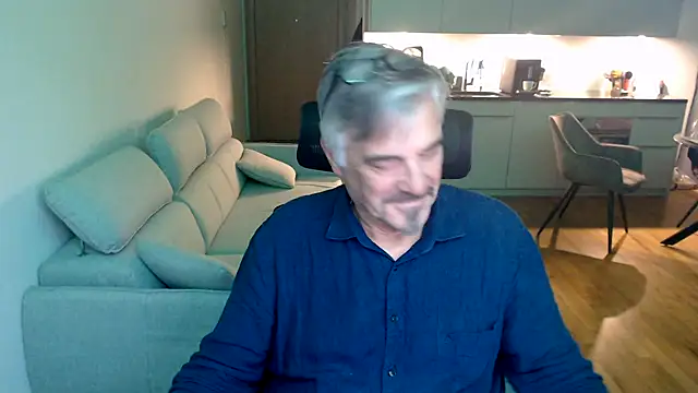 Buidapest online show from 6, 2, 2026