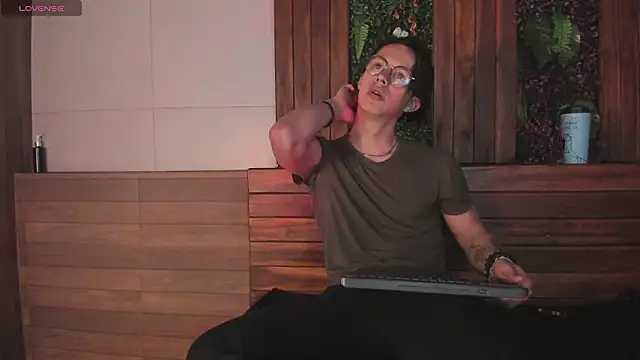 Brandon starkk online show from 19, 3, 2026