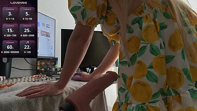 Emily jayreal online show from 21, 5, 2026