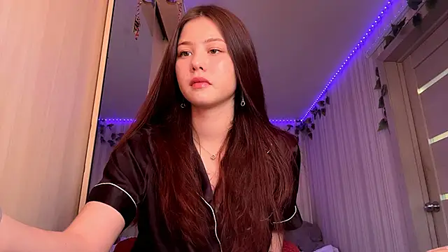 CutieSlim online show from 17, 12, 2025