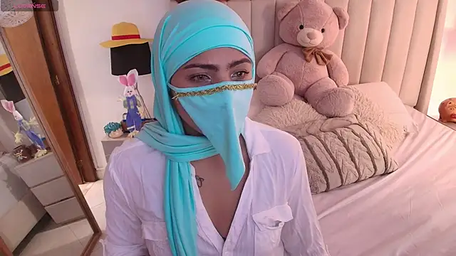 Emyii  online show from 31, 3, 2026