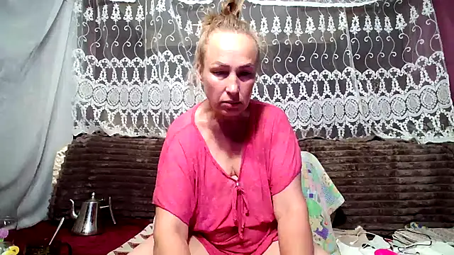 Snapshot of Kissingyouu chatting on 10, 6, 2026 Kissingyouu online show from 10, 6, 2026