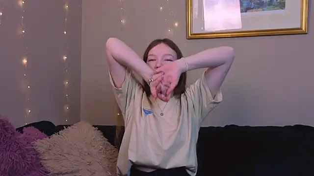 MelvinaEbner online show from 2, 12, 2025