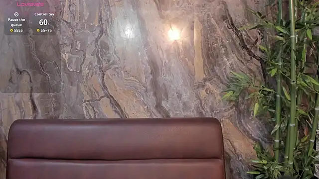 Aria Moretti  online show from 20, 11, 2025