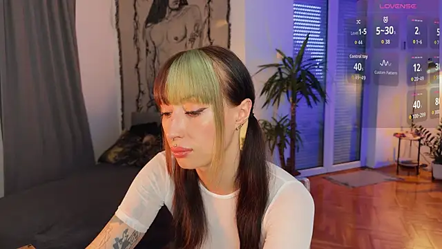 Snapshot of inked_witch chatting on 10, 11, 2025 inked witch online show from 10, 11, 2025