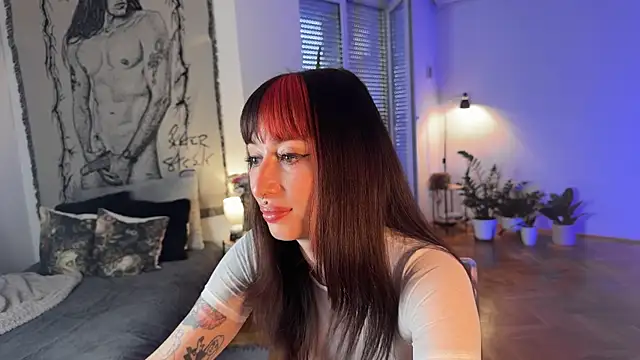 Snapshot of inked_witch chatting on 20, 10, 2025 inked witch online show from 20, 10, 2025