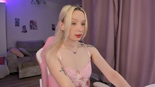 Tiffany Paw online show from 26, 3, 2026