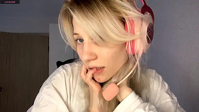 FoxySable online show from 30, 11, 2025