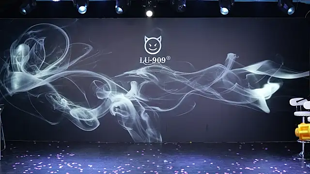 LU-909 online show from 8, 1, 2026