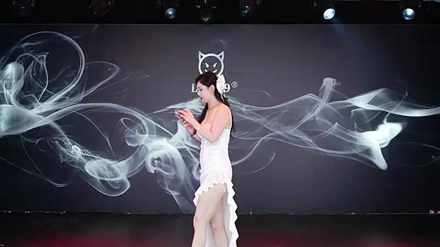 LU-909 online show from 19, 12, 2025