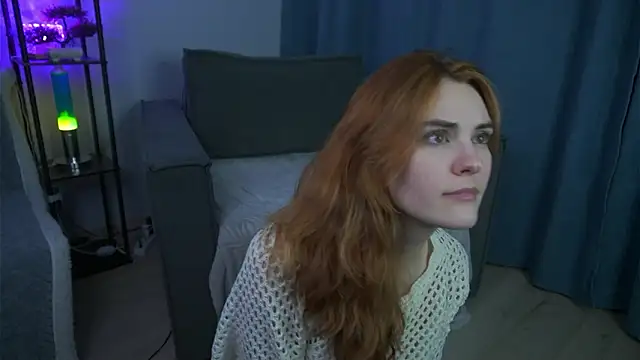 Snapshot of foxy_cute4you chatting on 1, 2, 2026 foxy cute4you online show from 1, 2, 2026