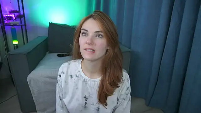 Snapshot of foxy_cute4you chatting on 28, 2, 2026 foxy cute4you online show from 28, 2, 2026