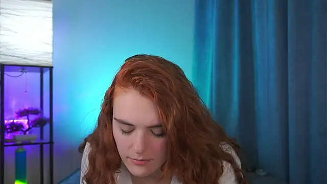 foxy cute4you online show from 15, 4, 2026