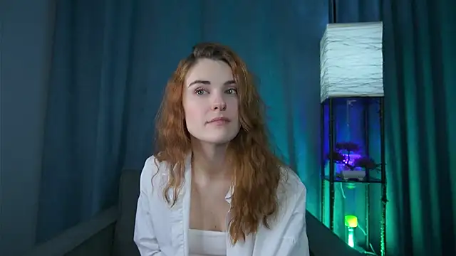 foxy cute4you online show from 28, 11, 2025