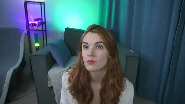 Snapshot of foxy_cute4you chatting on 26, 2, 2026 foxy cute4you online show from 26, 2, 2026