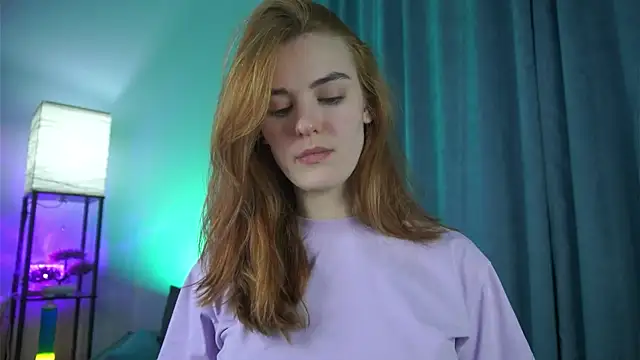 Snapshot of foxy_cute4you chatting on 19, 2, 2026 foxy cute4you online show from 19, 2, 2026