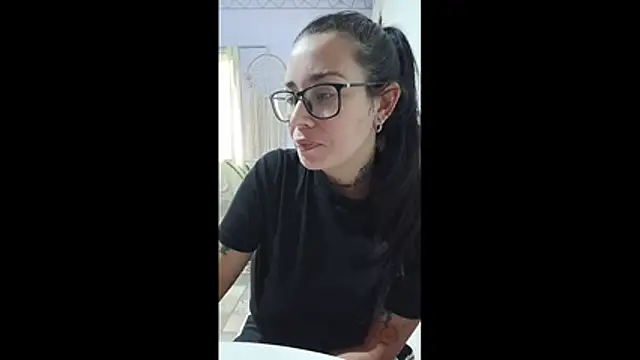 Snapshot of StarNinf4 chatting on 8, 4, 2026 StarNinf4 online show from 8, 4, 2026