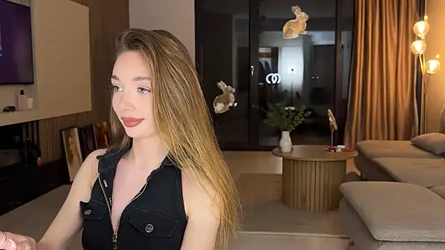 Jolienne online show from 17, 5, 2026