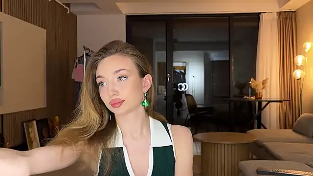 Jolienne online show from 26, 3, 2026