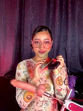 LilithMonette online show from 8, 1, 2026