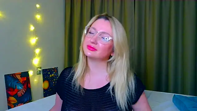 MilaLove   online show from 27, 11, 2025