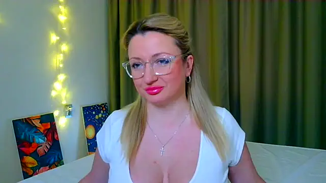 MilaLove   online show from 20, 11, 2025