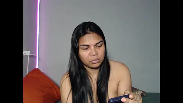 Snapshot of yourasiantranspinay143 chatting on 24, 11, 2025 yourasiantranspinay143 online show from 24, 11, 2025