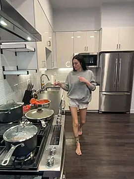 alysiamarie00 online show from 30, 11, 2025