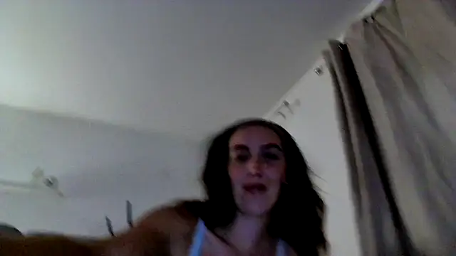 mollyplaysxo online show from 21, 6, 2026