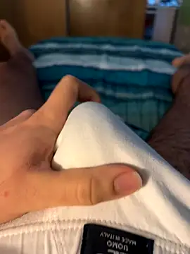 Vickmaple online show from 18, 11, 2025