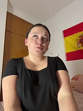 Snapshot of SulaySpain chatting on 5, 5, 2026 SulaySpain online show from 5, 5, 2026