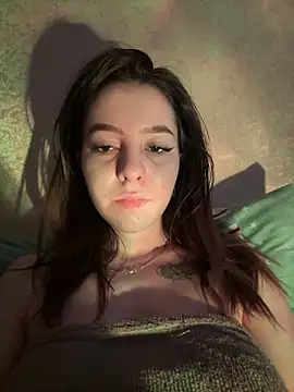 Anoraaa8A online show from 18, 4, 2026