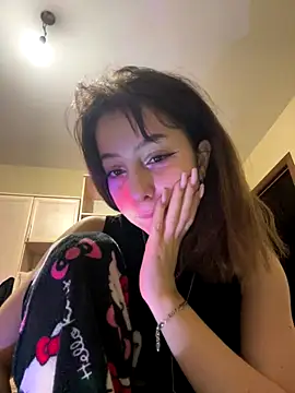 Anoraaa8A online show from 26, 11, 2025