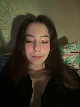 Anoraaa8A online show from 18, 2, 2026