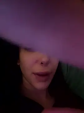 VitoriaCarusso online show from 13, 1, 2026