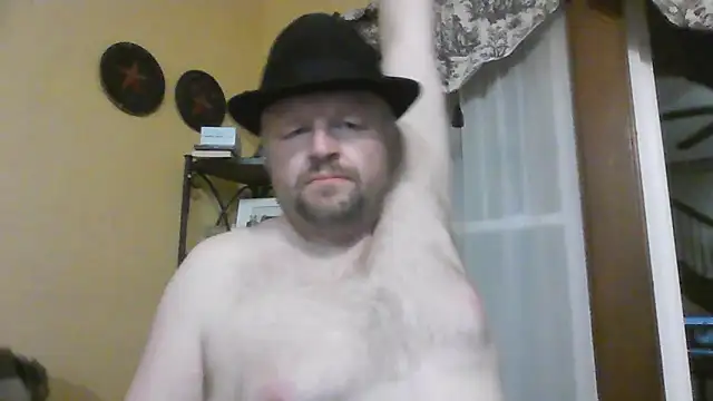 Snapshot of TheOneDonShaun chatting on 22, 11, 2025 TheOneDonShaun online show from 22, 11, 2025