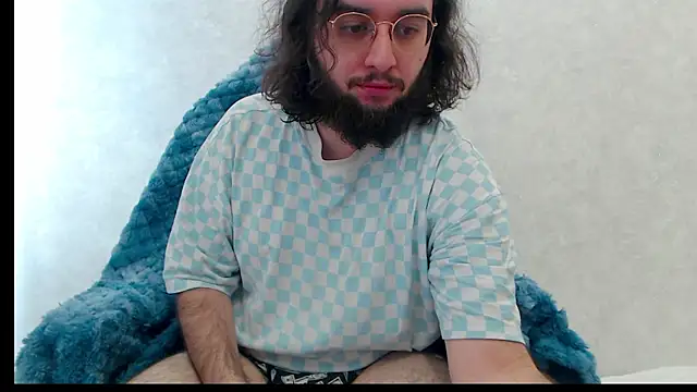 Snapshot of eren_jaeger2000 chatting on 10, 6, 2026 eren jaeger2000 online show from 10, 6, 2026