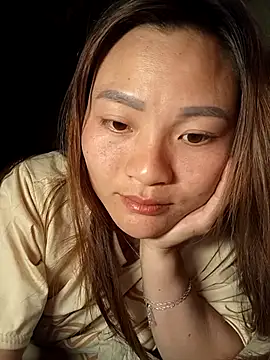 Lee-Thee online show from 24, 11, 2025