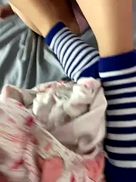 VioleeSaenz online show from 17, 11, 2025