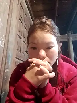 yu-zhen online show from 18, 11, 2025