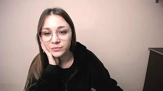 Snapshot of MillaTems_ chatting on 21, 11, 2025 MillaTems online show from 21, 11, 2025