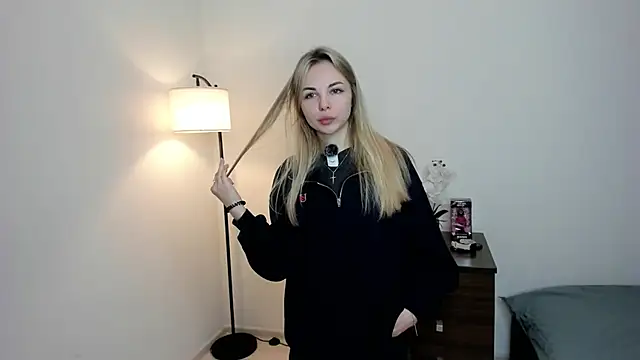 lloveshawty online show from 25, 11, 2025