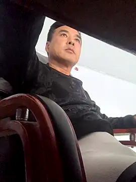 Mistliu online show from 25, 11, 2025