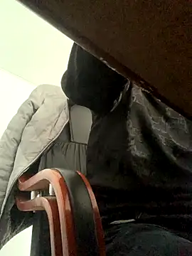 Mistliu online show from 24, 11, 2025