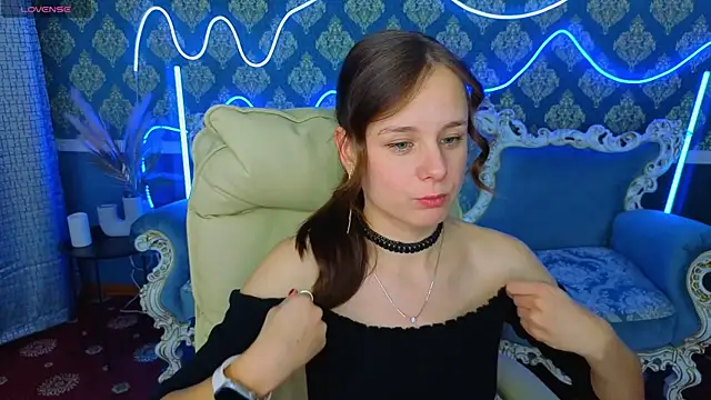 KarolinaSky online show from 18, 11, 2025