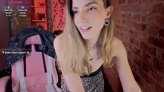 Snapshot of amelia_meili chatting on 12, 6, 2026 amelia meili online show from 12, 6, 2026