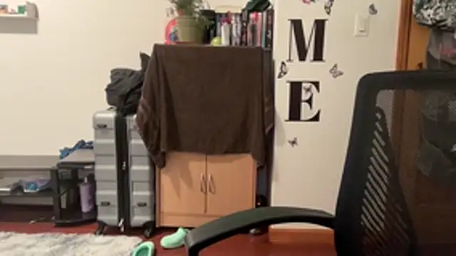 tinydaisy21 online show from 29, 11, 2025