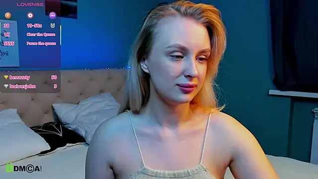 Snapshot of KiraRuiz chatting on 9, 2, 2026 KiraRuiz online show from 9, 2, 2026