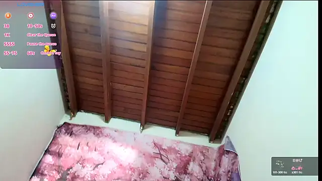 Emma latinasexy18 online show from 13, 2, 2026