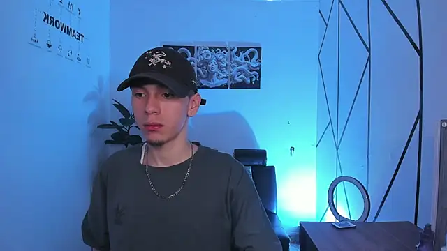 James Adams 01 online show from 25, 11, 2025